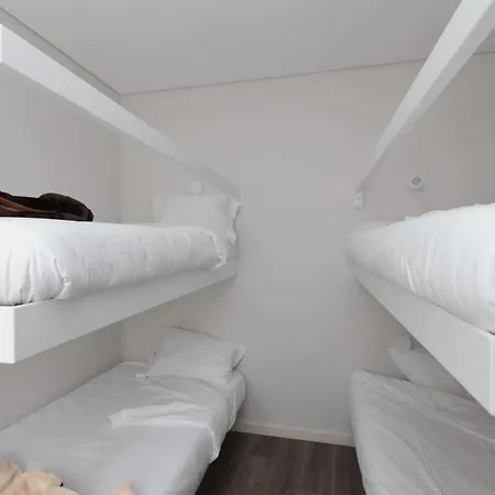 The Spot Ofir إسبونسيندي