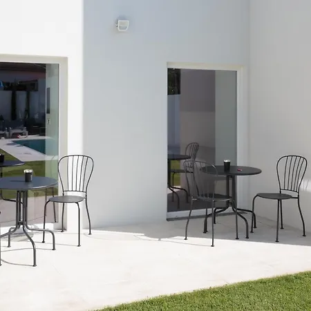 بيت شباب The Spot Ofir إسبونسيندي