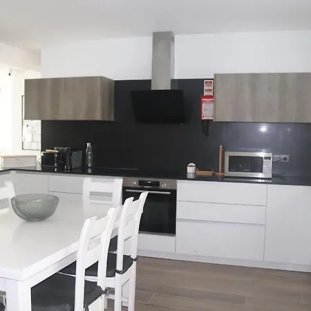 The Spot Ofir إسبونسيندي