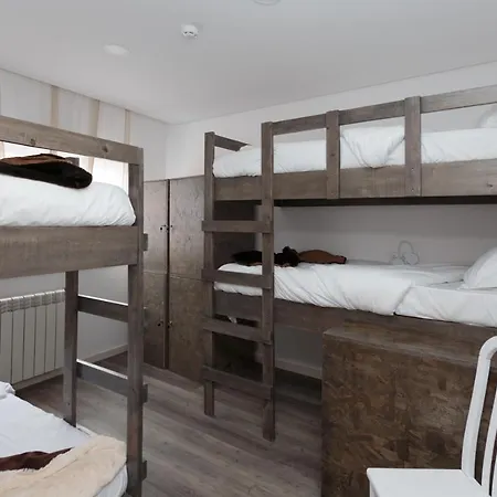 The Spot Ofir אכסניה