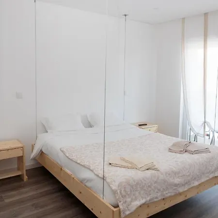 The Spot Ofir אספוסנדה