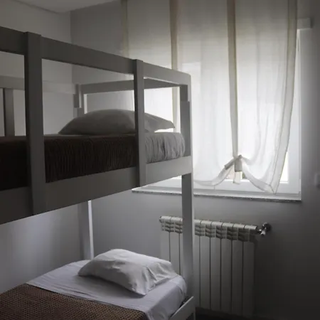 The Spot Ofir Hostel *