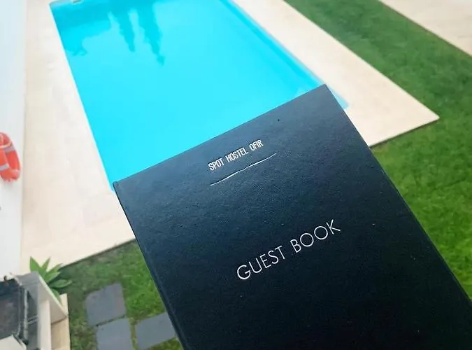 Hostel The Spot Ofir