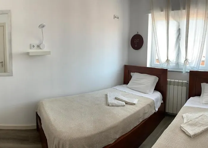 Hostel The Spot Ofir