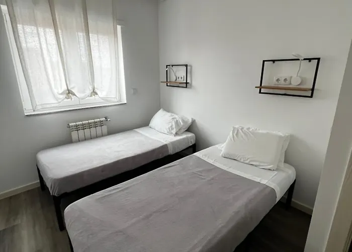 The Spot Ofir Hostel *